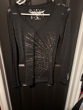 Rock & Roll Cowgirl Black Long Sleeve V-Neck Sequin Burst Top